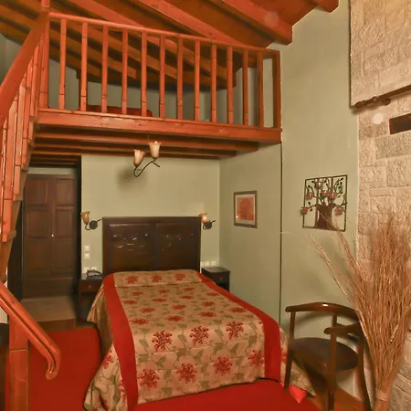 ホテル Mikri Arktos 2*