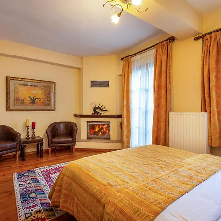 Mikri Arktos Hotel 2*