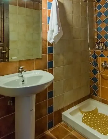 Hotel Mikri Arktos Eláti