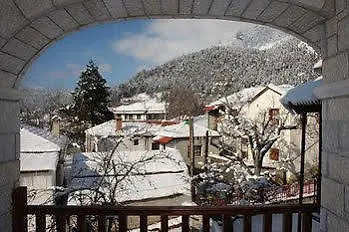 Hotel Mikri Arktos Eláti