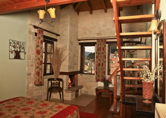 Mikri Arktos 2* Eláti