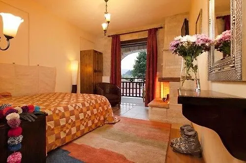 Hotel Mikri Arktos 2*